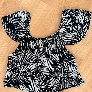 Aerie Black and White Women's Top